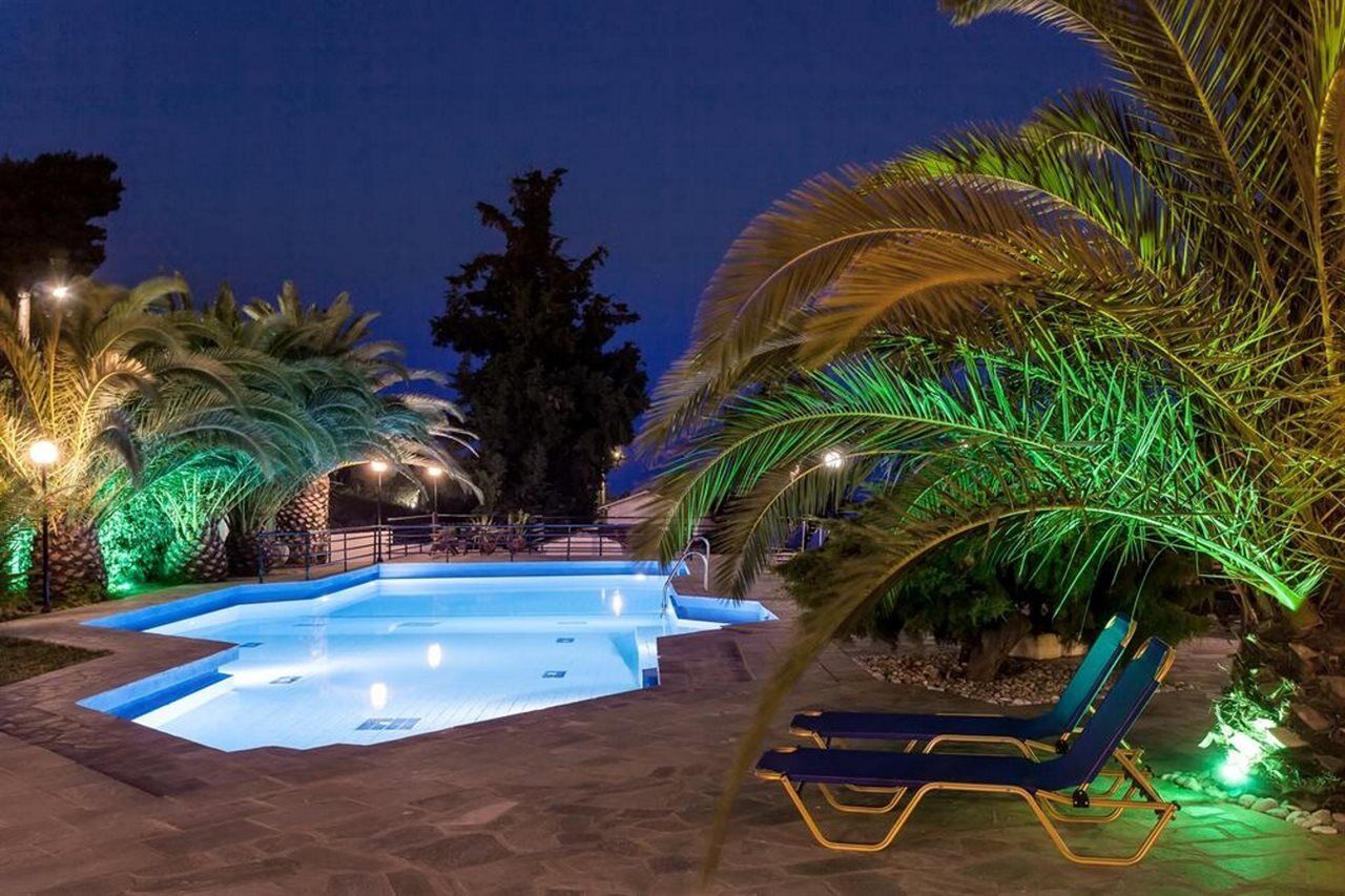 Stafylos Suites & Boutique Hotel Exterior photo